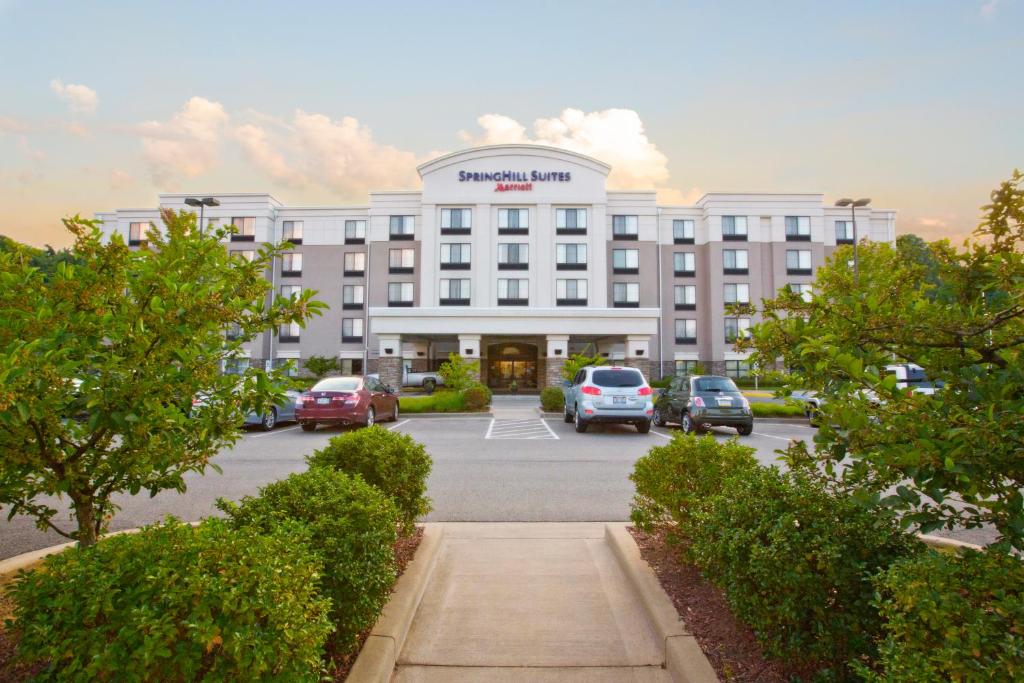 SpringHill Suites Pittsburgh Mills Main image 1